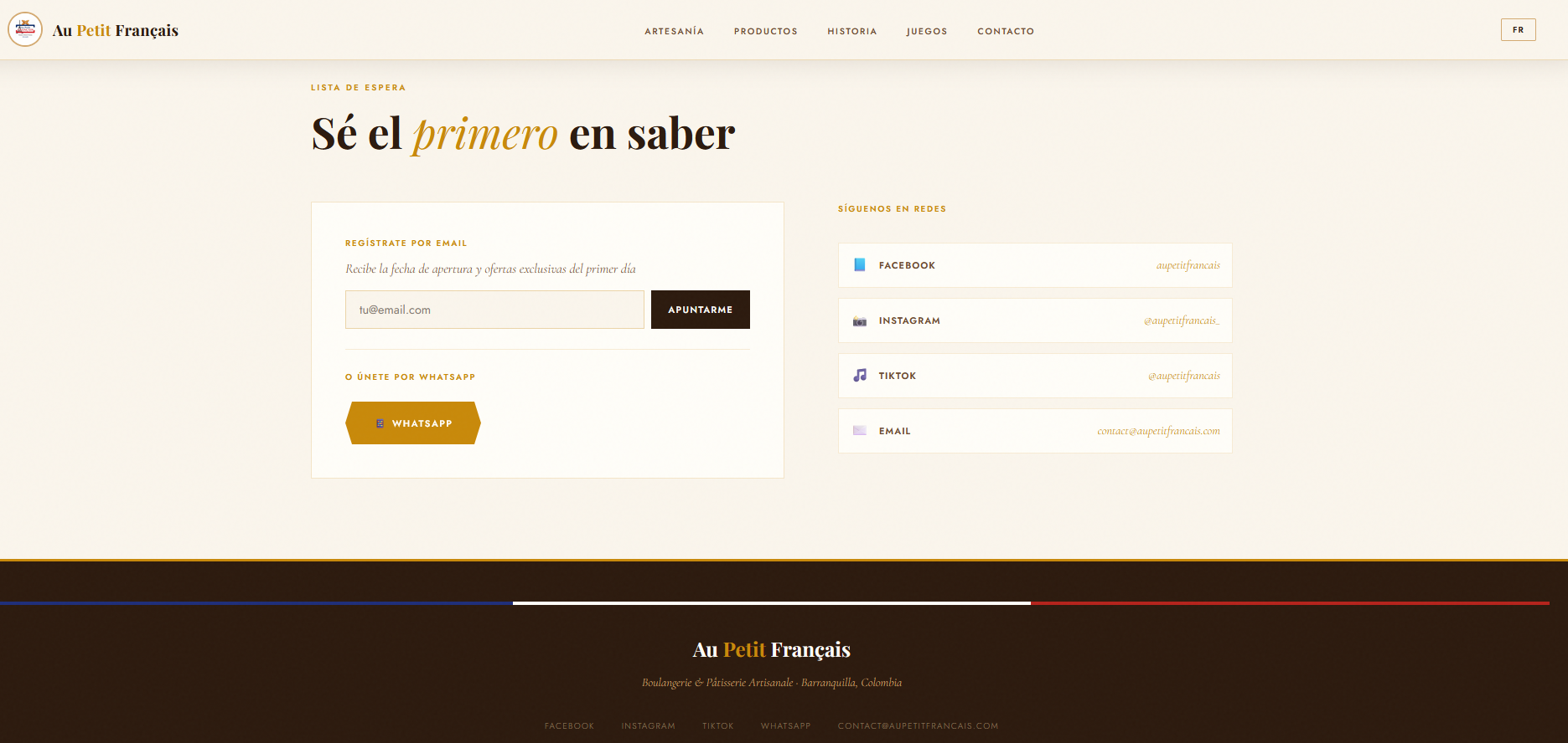 Au Petit Français — Contact et liste d’attente